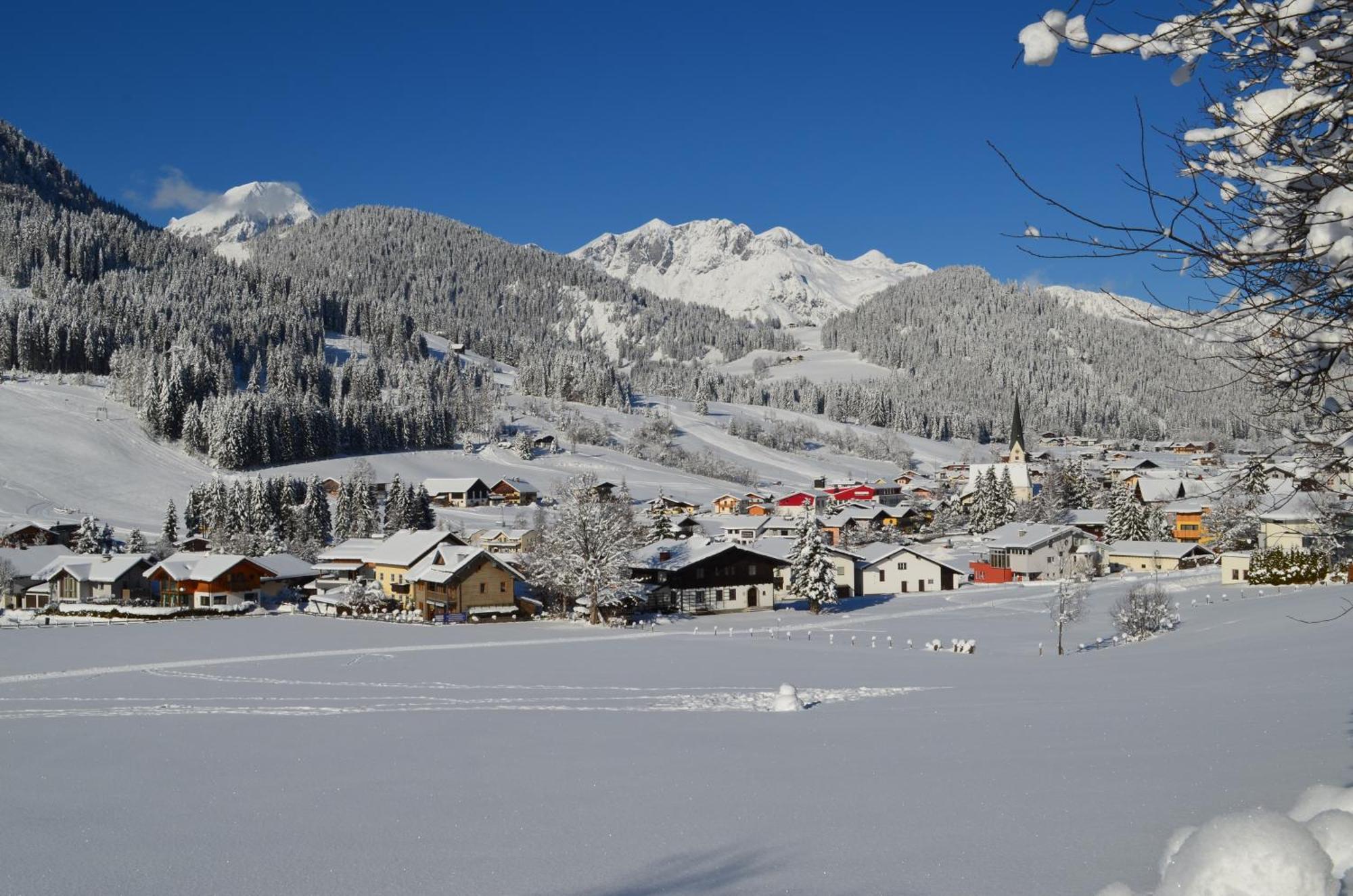 Hotel Gaestehaus Eder Sankt Martin am Tennengebirge Exterior foto